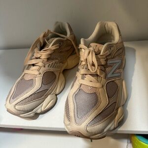 NEW BALANCE 9060 BEIGE PINK